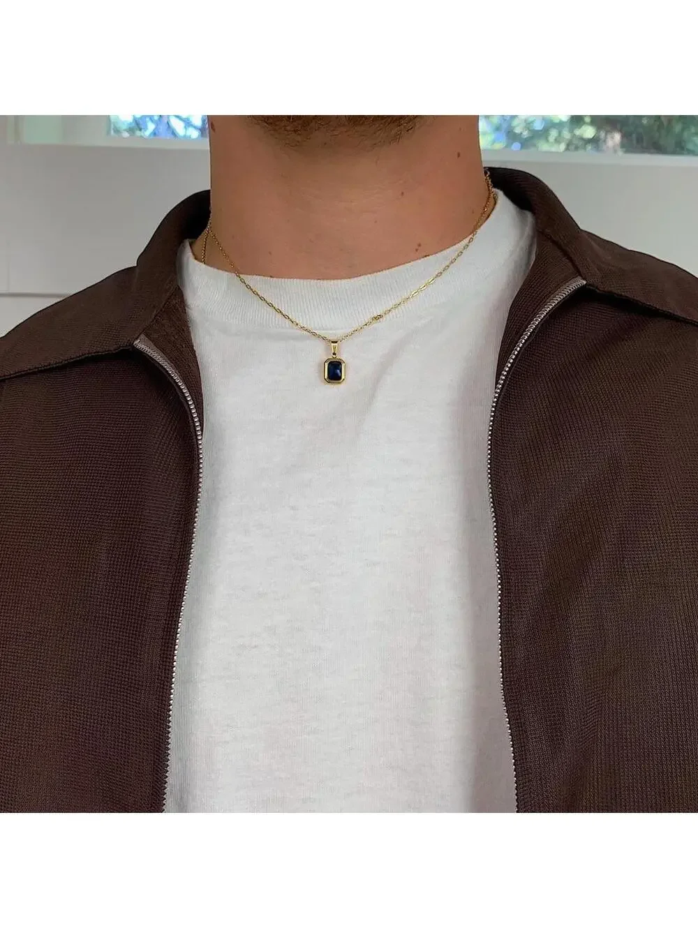 Vintage Classy Gold Chain Blue jewel opal pendant necklace. Gold Plated